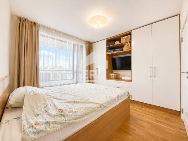 Двустаен апартамент за продажба в кв. Младост 1, София