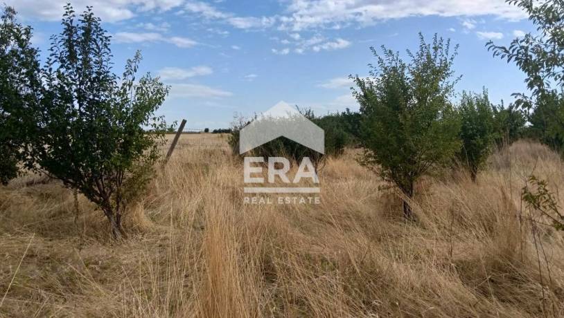 САМО В ЕРА! ЕРА Сити Център продава овощна градина в с.Ковач, обл.Стара Загора