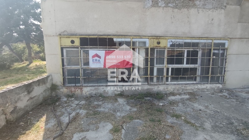 Бизнес имот за продажба в Девня, област Варна