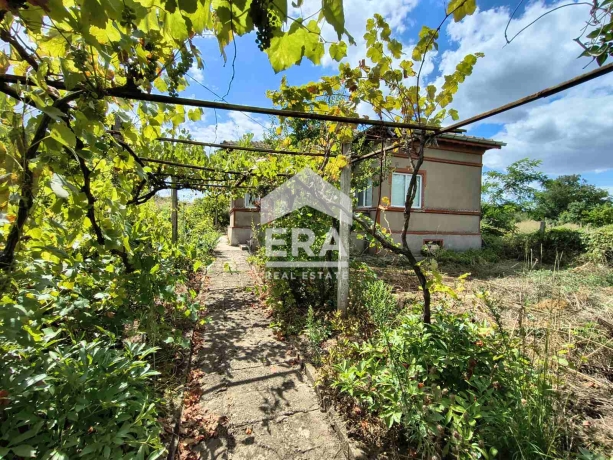 Къща за продажба в Самуилово, област Добрич