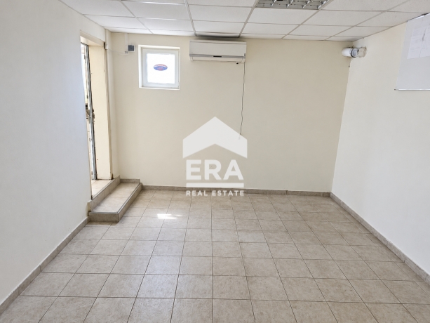 Бизнес имот за продажба в кв. Дружба 3, Русе