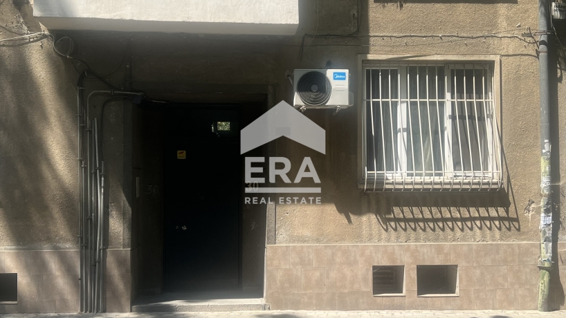 Офис за продажба в кв. Лозенец, София