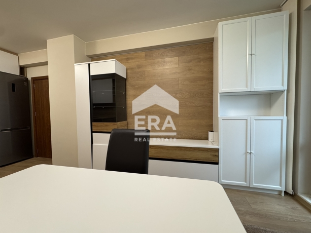 ERA Living предлага двустаен апартамент под наем в кв. Горна баня