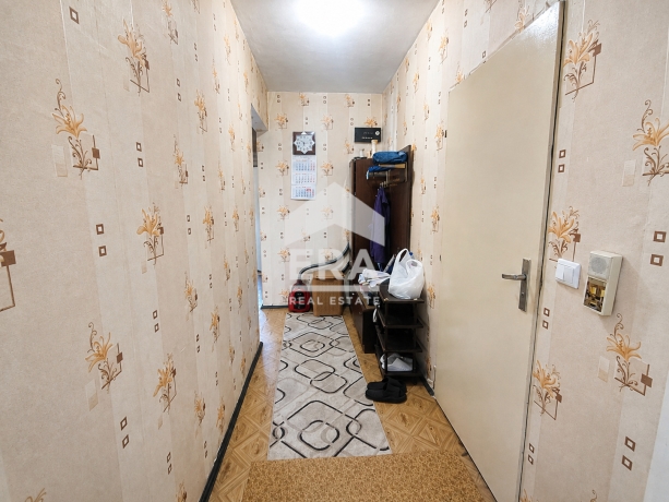 Двустаен апартамент за продажба в кв. Възраждане, Хасково