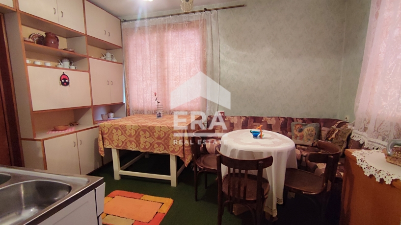 Къща за продажба в Сапарева баня, област Кюстендил