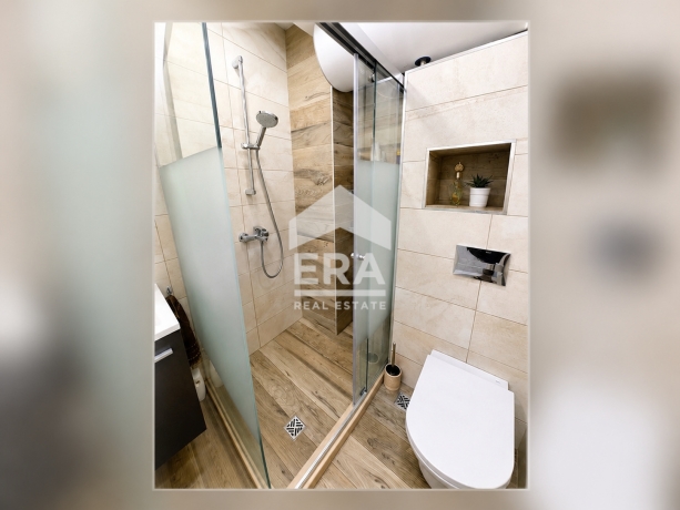 Тристаен апартамент за продажба в кв. Виница, Варна
