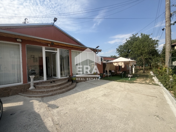 Къща за продажба във в.з. Русофили, Русе