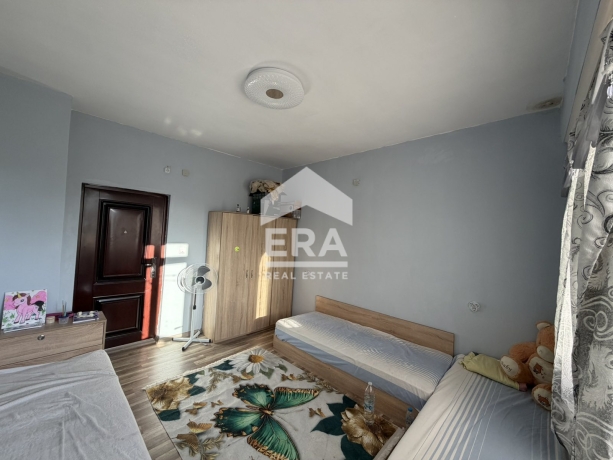 Двустаен апартамент за продажба в Елена, област Велико Търново