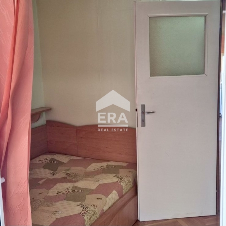 Двустаен апартамент за продажба в кв. Хъшове, Русе