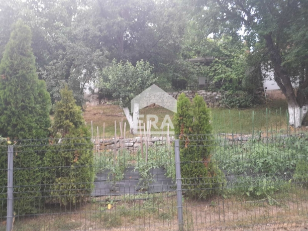Парцел за продажба в с. Брезе, област София