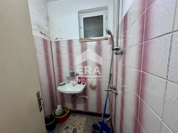 Етаж от къща за продажба в кв. Варуша, Велико Търново