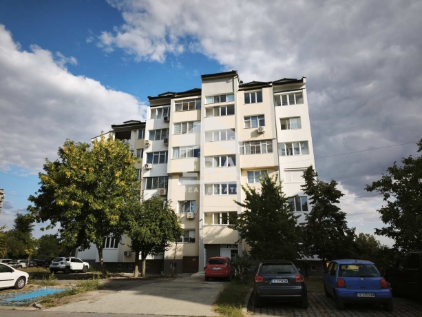 ЕРА МАКС продава двустаен апартамент в жк. Хале, гр. Ямбол