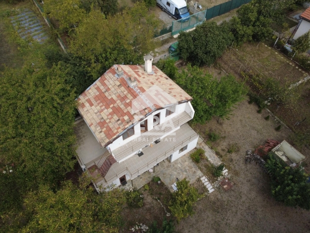 Къща за продажба в кв. Виница, Варна