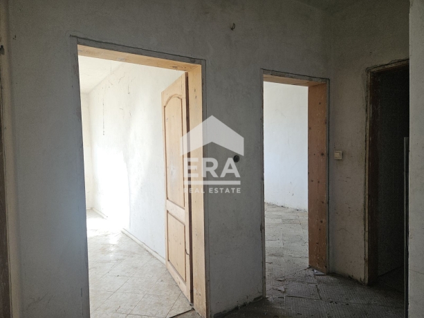 Многостаен апартамент за продажба в кв. Гозница, Ловеч