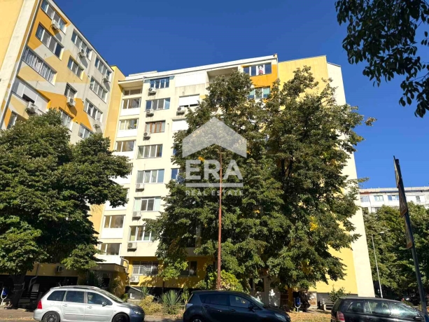 Двустаен апартамент за продажба в кв. Изгрев, Бургас