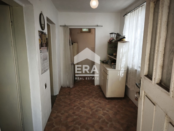 Къща за продажба в Безмер, област Ямбол