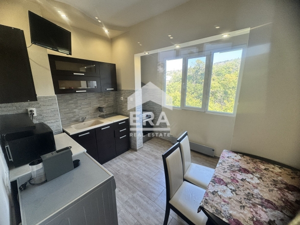 Двустаен апартамент за продажба в кв. Възраждане 3, Варна