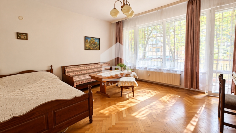 Двустаен апартамент за продажба в кв. Красна Поляна 2, София