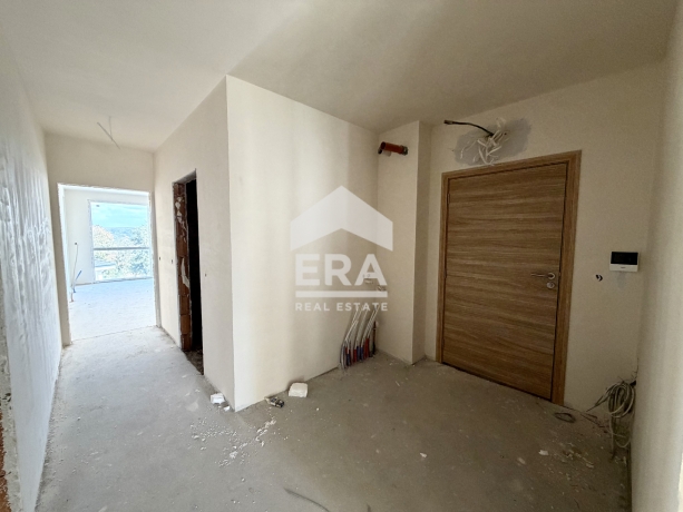 Четиристаен апартамент за продажба в кв. Картала, Велико Търново