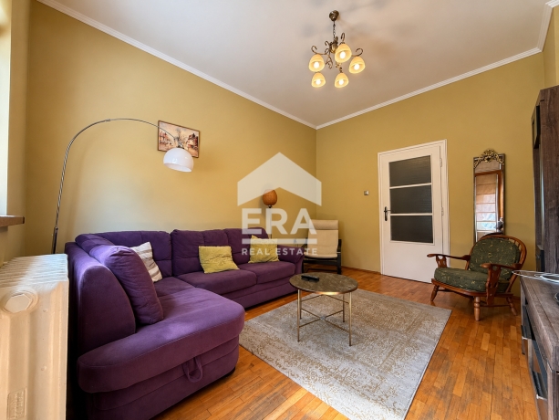 Двустаен апартамент под наем в Център, София