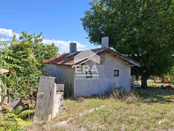 Къща за продажба в с. Генерал Кантарджиево, област Варна