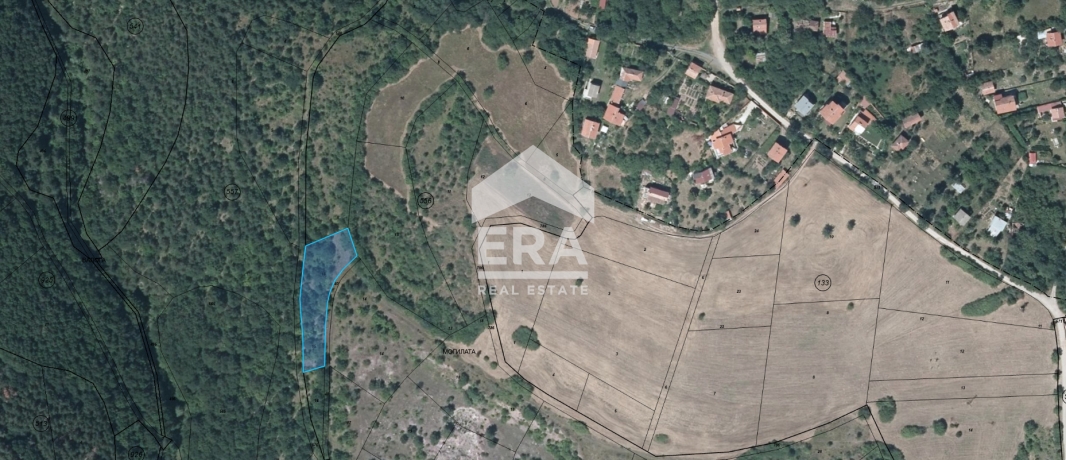 ЕРА Надежда предлага за продажба поземлен имот в с. Вакарел