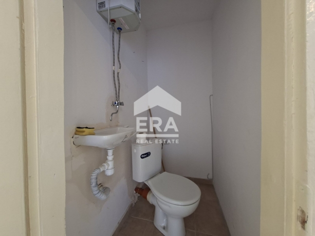 Гараж за продажба в кв. Окръжна болница, Варна