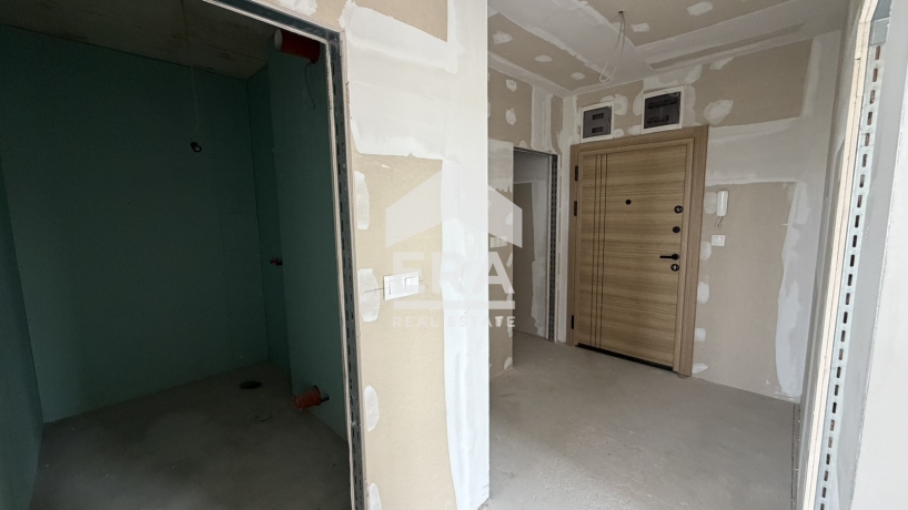 Тристаен апартамент за продажба в кв. Аспарухово, Варна