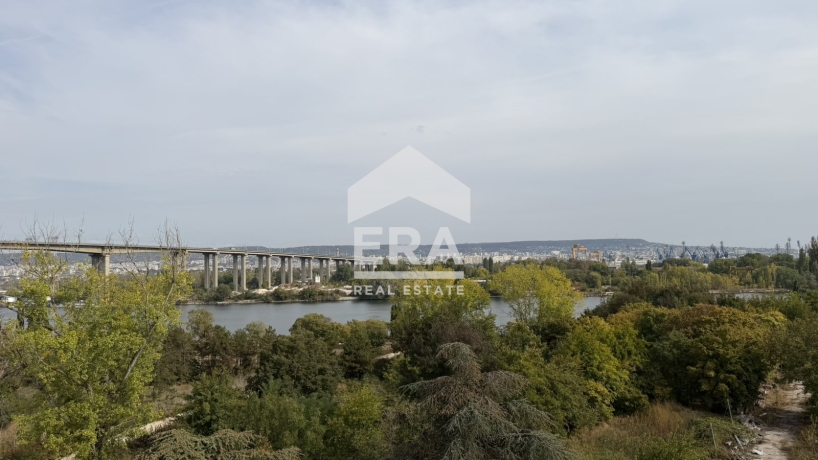 Тристаен апартамент за продажба в кв. Аспарухово, Варна