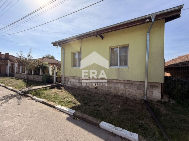 Къща за продажба в с. Ново село, област Русе