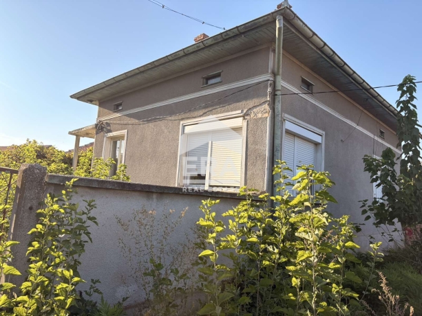 Къща за продажба в с. Крушовица, област Плевен