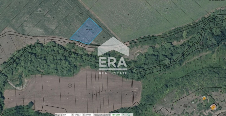 ЕРА Надежда продава парцел в Хераково