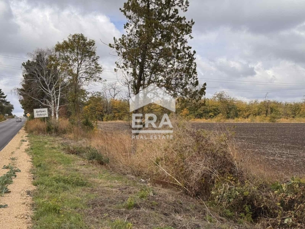 Парцел за продажба в кв. Балик, Добрич