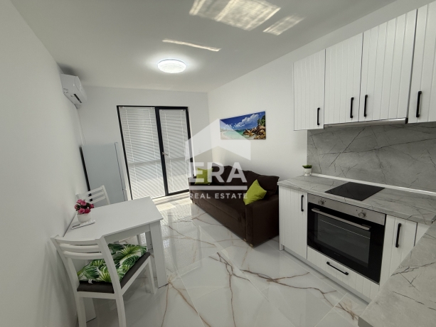 Двустаен апартамент за продажба в кв. Гранд мол Варна, Варна