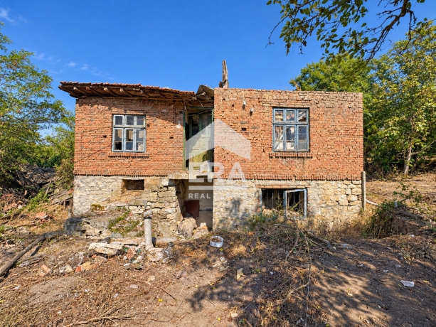 Парцел за продажба в с. Аврен, област Варна