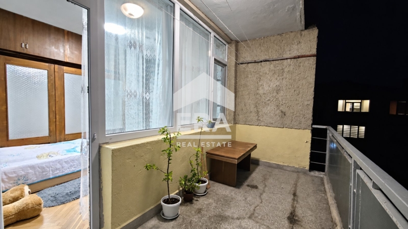 Четиристаен апартамент за продажба в кв. Боровец, Търговище