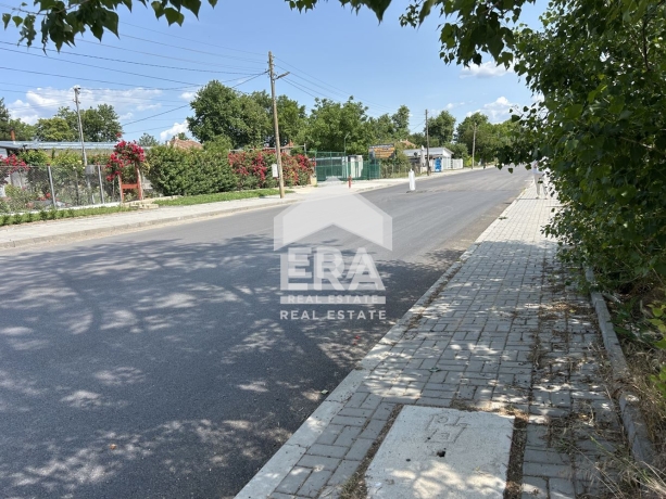 Парцел в регулация и строително разрешение - гр. Козлодуй