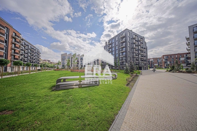Тристаен апартамент за продажба в кв. Красно село, София