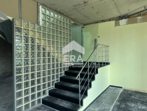 Бизнес имот за продажба в кв. Виница, Варна