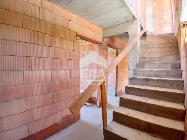 Къща за продажба в гр. Варна, област Варна