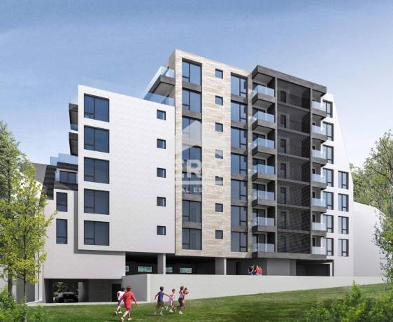 Тристаен апартамент за продажба в кв. Погреби, Варна