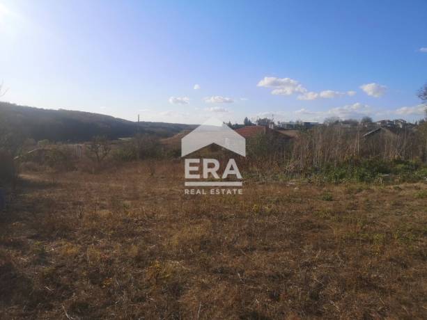 Парцел за продажба в с. Любен Каравелово, област Варна