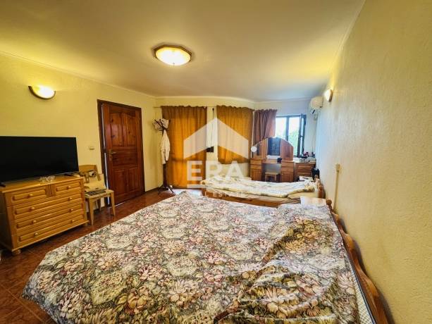 Етаж от къща за продажба в гр. Варна, област Варна
