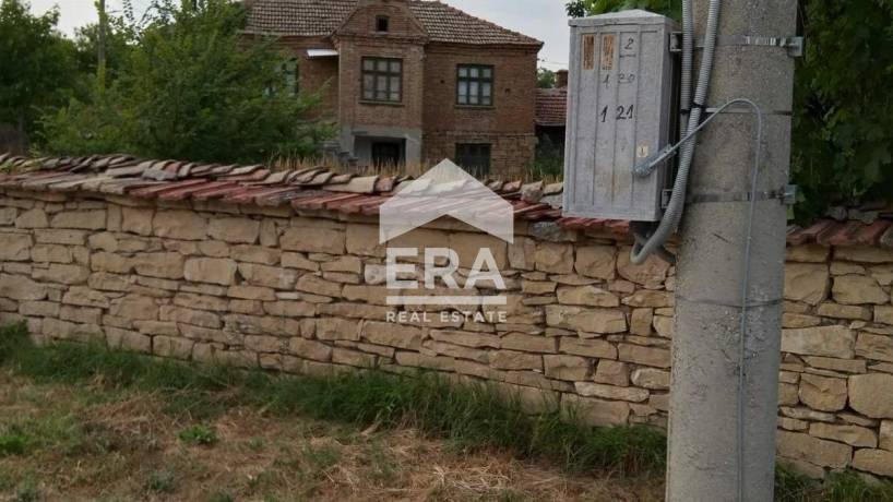 Къща за продажба в с. Ягнило, област Варна