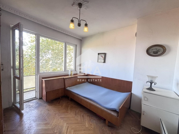 Четиристаен апартамент за продажба в кв. Аспарухово, Варна