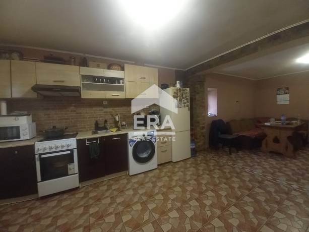 Къща за продажба в с. Дуранкулак, област Добрич