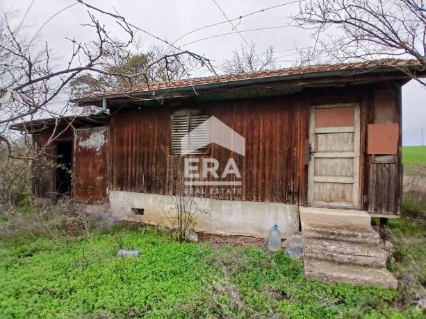ЕКСКЛУЗИВНО! ЕРА Вива продава парцел, с. Страшимирово, обл. Варна