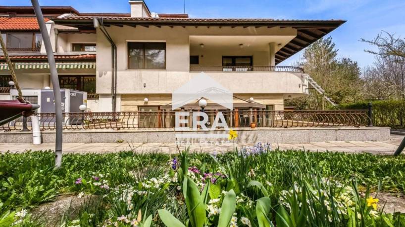 Къща за продажба във в.з. Киноцентъра, София