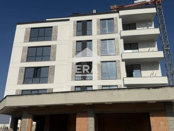 Двустаен апартамент за продажба в кв. Кършияка, Пловдив