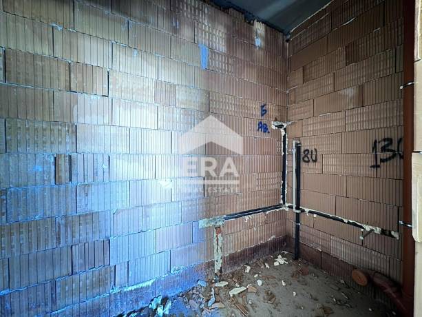 Двустаен апартамент за продажба в кв. Кършияка, Пловдив